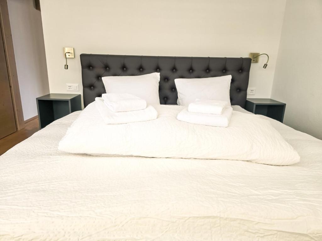 Eiger Panoramica - Aare Jungfrau Ag Apartment กรินเดลวัลด์ ภายนอก รูปภาพ